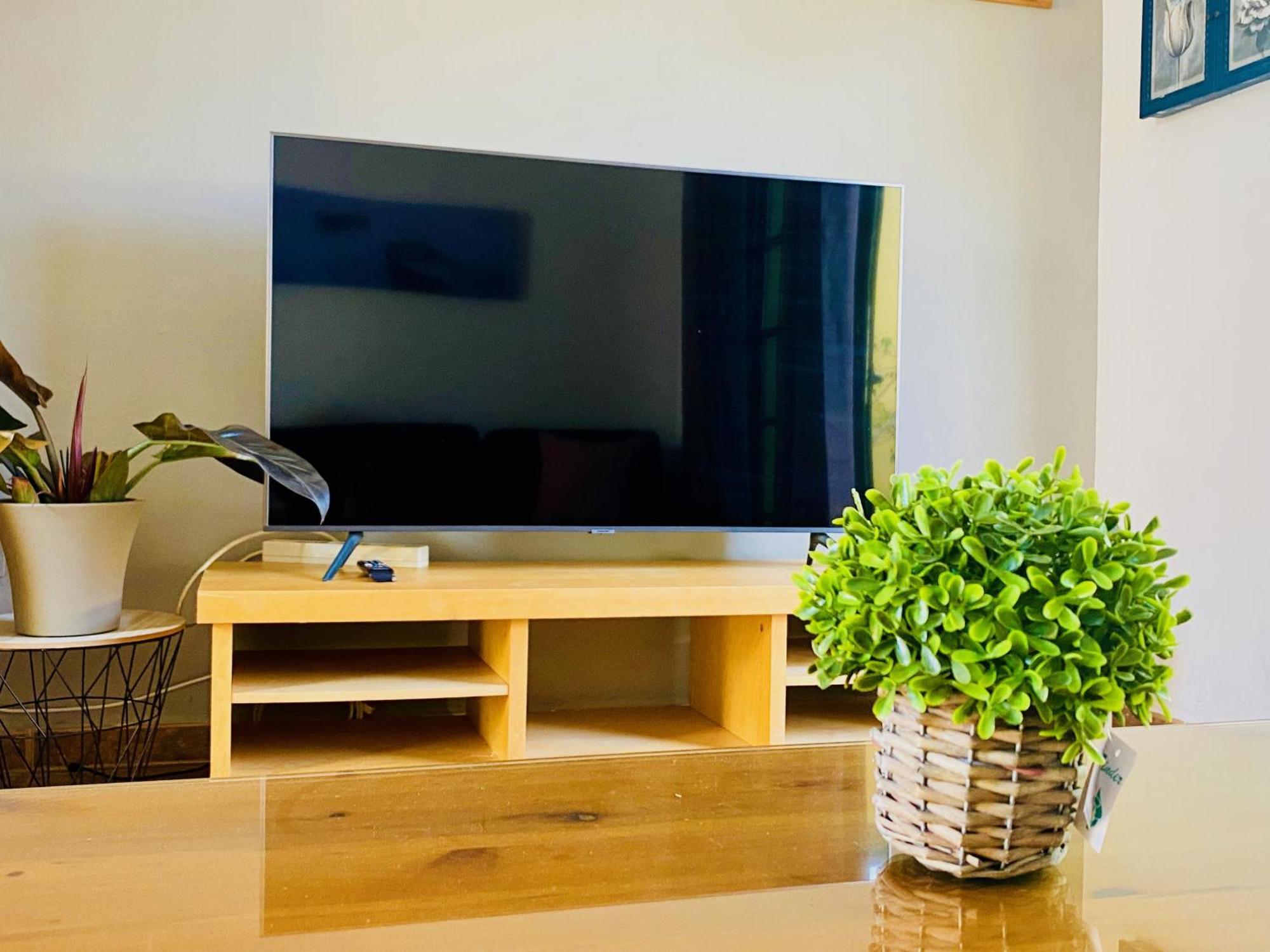 Cozy And Sunny In Feriehus *